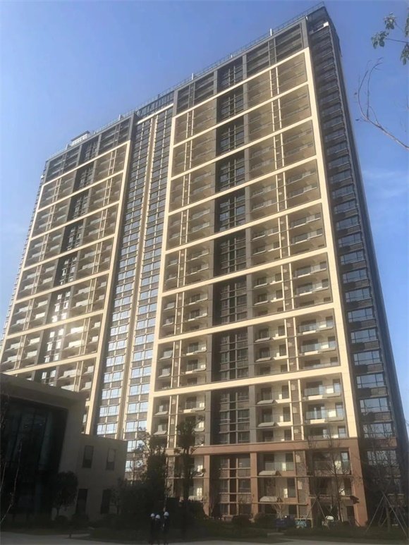 华耀首府实景准现房幸福不久候